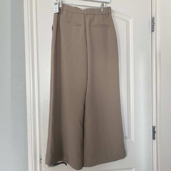 A&F Harper Tailored Premium Crepe Pant 6S - Picture 2 of 4